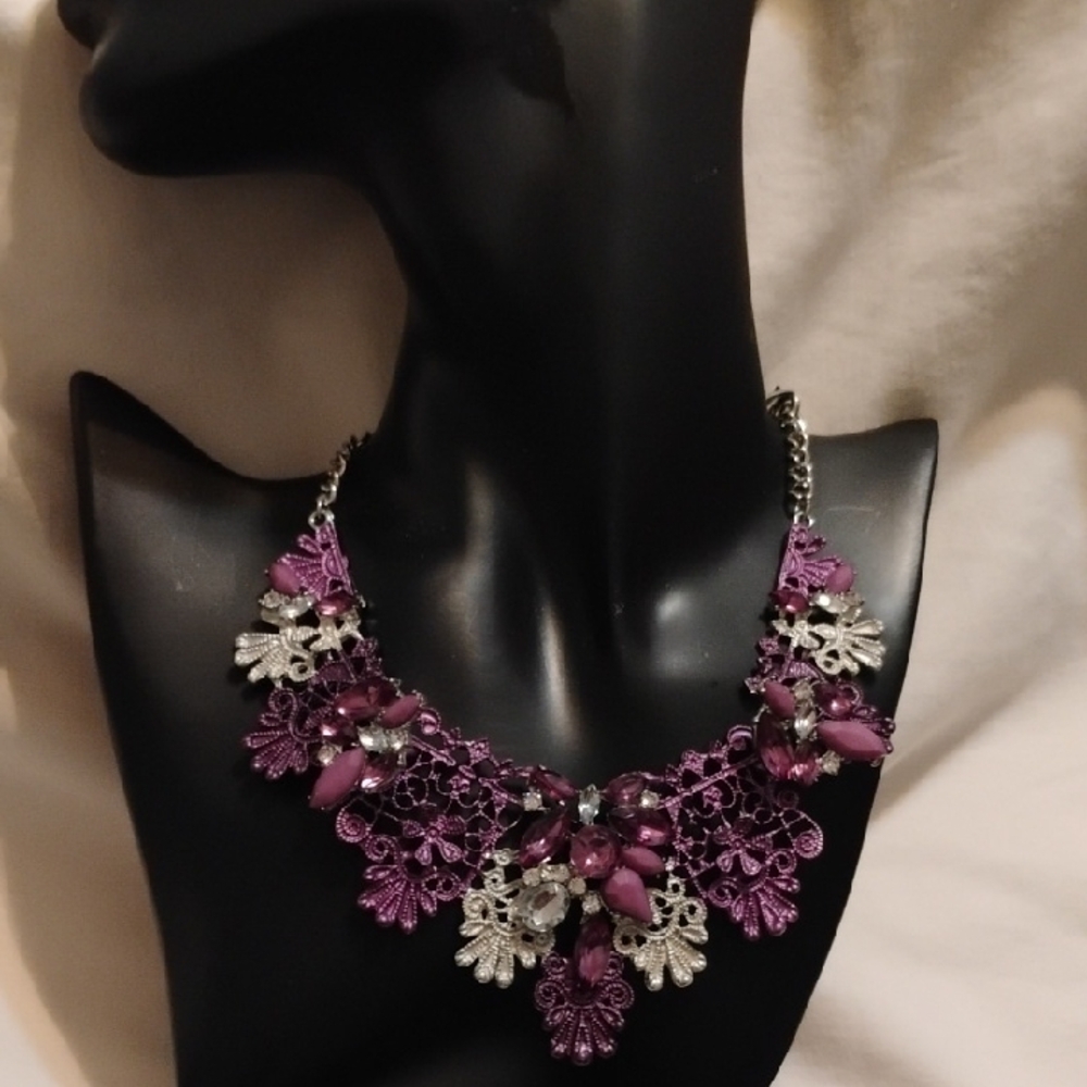 Charming Charlie Purple and Silver Necklace and earring set.